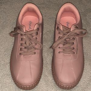 Qupid sneaker